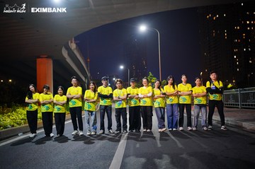 HO CHI MINH CITY NIGHT RUN EXIMBANK 2024 - Ảnh #1988288