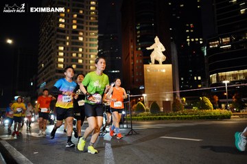 HO CHI MINH CITY NIGHT RUN EXIMBANK 2024 - Ảnh #1989850