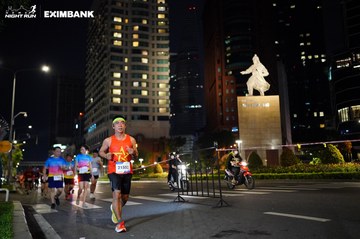 HO CHI MINH CITY NIGHT RUN EXIMBANK 2024 - Ảnh #1991245