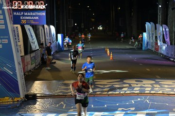 HO CHI MINH CITY NIGHT RUN EXIMBANK 2024 - Ảnh #2027399