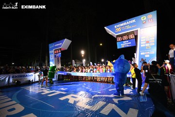 HO CHI MINH CITY NIGHT RUN EXIMBANK 2024 - Ảnh #1971029