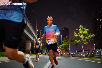HO CHI MINH CITY NIGHT RUN EXIMBANK 2024 - Ảnh #1988756