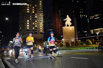 HO CHI MINH CITY NIGHT RUN EXIMBANK 2024 - Ảnh #1991471