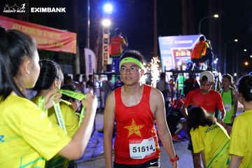 HO CHI MINH CITY NIGHT RUN EXIMBANK 2024 - Ảnh #2012337