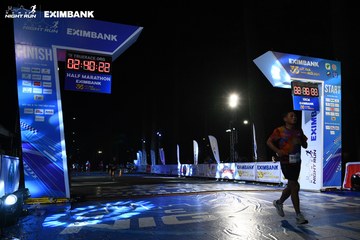 HO CHI MINH CITY NIGHT RUN EXIMBANK 2024 - Ảnh #2061206