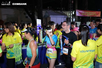 HO CHI MINH CITY NIGHT RUN EXIMBANK 2024 - Ảnh #2012496