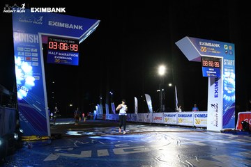 HO CHI MINH CITY NIGHT RUN EXIMBANK 2024 - Ảnh #2065695