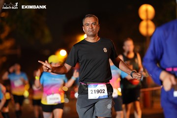 HO CHI MINH CITY NIGHT RUN EXIMBANK 2024 - Ảnh #2160450