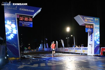 HO CHI MINH CITY NIGHT RUN EXIMBANK 2024 - Ảnh #2065711