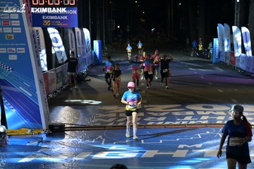 HO CHI MINH CITY NIGHT RUN EXIMBANK 2024 - Ảnh #2026355