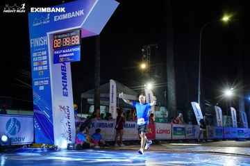 HO CHI MINH CITY NIGHT RUN EXIMBANK 2024 - Ảnh #2033093