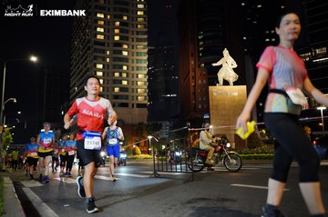 HO CHI MINH CITY NIGHT RUN EXIMBANK 2024 - Ảnh #1990490