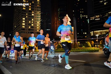 HO CHI MINH CITY NIGHT RUN EXIMBANK 2024 - Ảnh #1990242