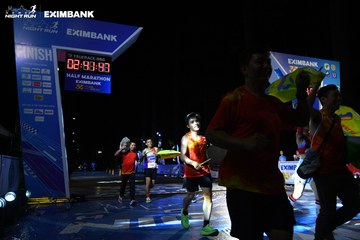 HO CHI MINH CITY NIGHT RUN EXIMBANK 2024 - Ảnh #2062709