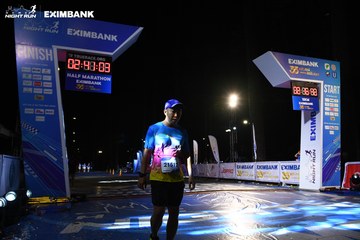 HO CHI MINH CITY NIGHT RUN EXIMBANK 2024 - Ảnh #2061906