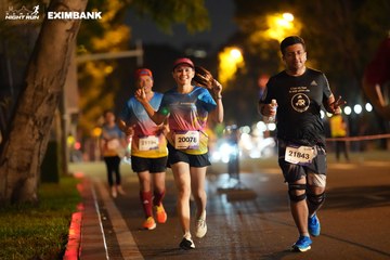 HO CHI MINH CITY NIGHT RUN EXIMBANK 2024 - Ảnh #2160131
