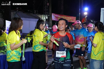 HO CHI MINH CITY NIGHT RUN EXIMBANK 2024 - Ảnh #2012501