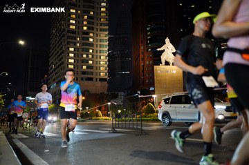 HO CHI MINH CITY NIGHT RUN EXIMBANK 2024 - Ảnh #1990623