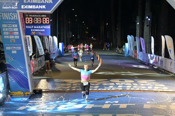 HO CHI MINH CITY NIGHT RUN EXIMBANK 2024 - Ảnh #2028864
