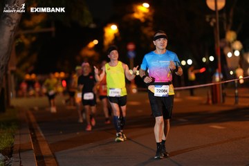 HO CHI MINH CITY NIGHT RUN EXIMBANK 2024 - Ảnh #2159532
