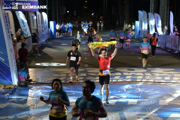 HO CHI MINH CITY NIGHT RUN EXIMBANK 2024 - Ảnh #2028744