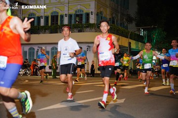 HO CHI MINH CITY NIGHT RUN EXIMBANK 2024 - Ảnh #2031484