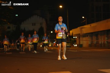 HO CHI MINH CITY NIGHT RUN EXIMBANK 2024 - Ảnh #2029693