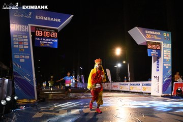 HO CHI MINH CITY NIGHT RUN EXIMBANK 2024 - Ảnh #2061245
