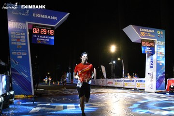 HO CHI MINH CITY NIGHT RUN EXIMBANK 2024 - Ảnh #2065208