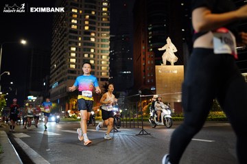 HO CHI MINH CITY NIGHT RUN EXIMBANK 2024 - Ảnh #1990138