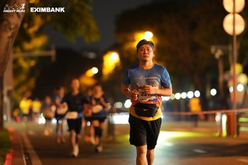 HO CHI MINH CITY NIGHT RUN EXIMBANK 2024 - Ảnh #2160029