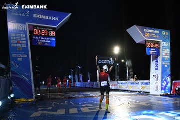 HO CHI MINH CITY NIGHT RUN EXIMBANK 2024 - Ảnh #2064704