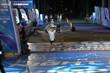HO CHI MINH CITY NIGHT RUN EXIMBANK 2024 - Ảnh #2026933