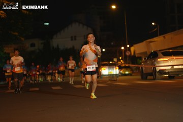 HO CHI MINH CITY NIGHT RUN EXIMBANK 2024 - Ảnh #2030621