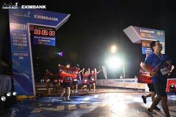 HO CHI MINH CITY NIGHT RUN EXIMBANK 2024 - Ảnh #2064466