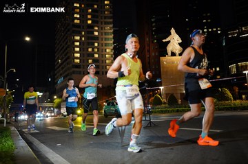 HO CHI MINH CITY NIGHT RUN EXIMBANK 2024 - Ảnh #1990670