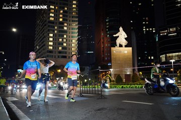 HO CHI MINH CITY NIGHT RUN EXIMBANK 2024 - Ảnh #1990079