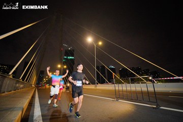 HO CHI MINH CITY NIGHT RUN EXIMBANK 2024 - Ảnh #2024124