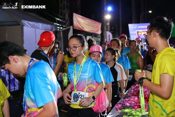 HO CHI MINH CITY NIGHT RUN EXIMBANK 2024 - Ảnh #2012728