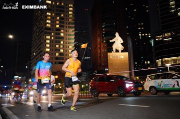 HO CHI MINH CITY NIGHT RUN EXIMBANK 2024 - Ảnh #1990818
