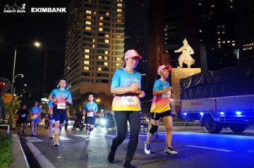 HO CHI MINH CITY NIGHT RUN EXIMBANK 2024 - Ảnh #1990804