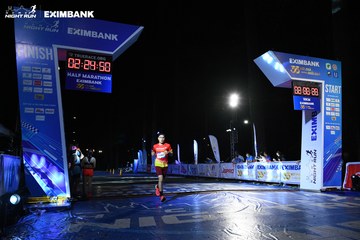 HO CHI MINH CITY NIGHT RUN EXIMBANK 2024 - Ảnh #2060081