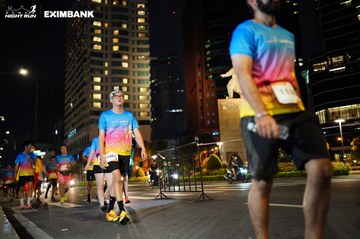 HO CHI MINH CITY NIGHT RUN EXIMBANK 2024 - Ảnh #1991161