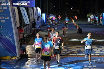 HO CHI MINH CITY NIGHT RUN EXIMBANK 2024 - Ảnh #2032410