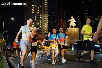 HO CHI MINH CITY NIGHT RUN EXIMBANK 2024 - Ảnh #1990703