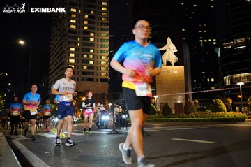 HO CHI MINH CITY NIGHT RUN EXIMBANK 2024 - Ảnh #1990629
