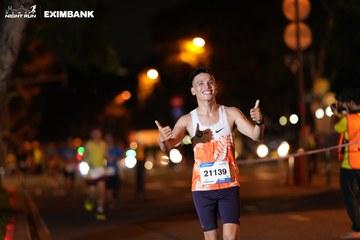 HO CHI MINH CITY NIGHT RUN EXIMBANK 2024 - Ảnh #2159379
