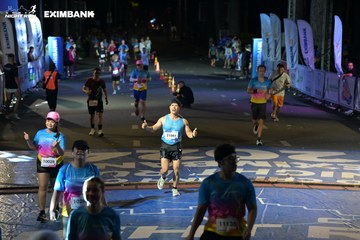 HO CHI MINH CITY NIGHT RUN EXIMBANK 2024 - Ảnh #2035307