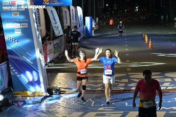 HO CHI MINH CITY NIGHT RUN EXIMBANK 2024 - Ảnh #2029705