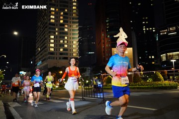 HO CHI MINH CITY NIGHT RUN EXIMBANK 2024 - Ảnh #1991032